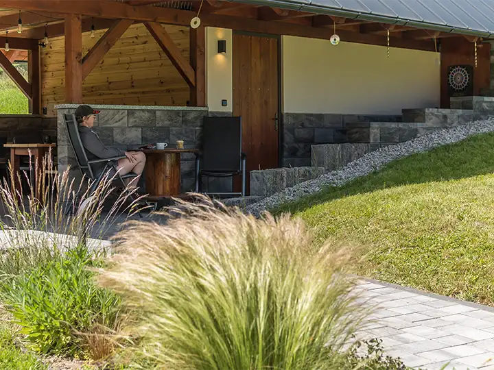 letní pohoda v altánu